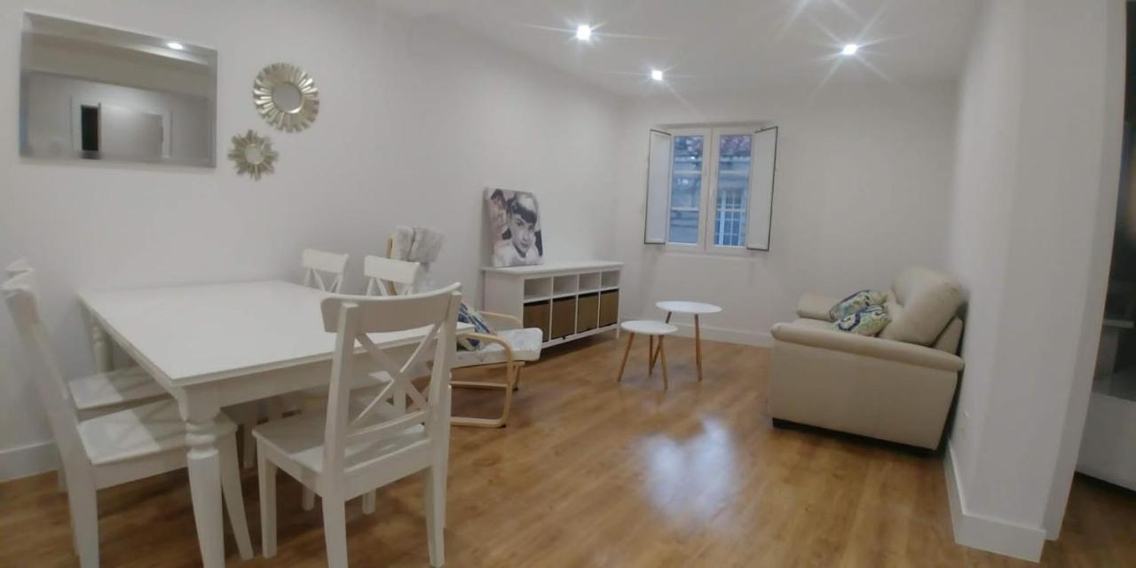 Apartamento Cómodo apartamento en zona antigua Pontevedra Exterior foto